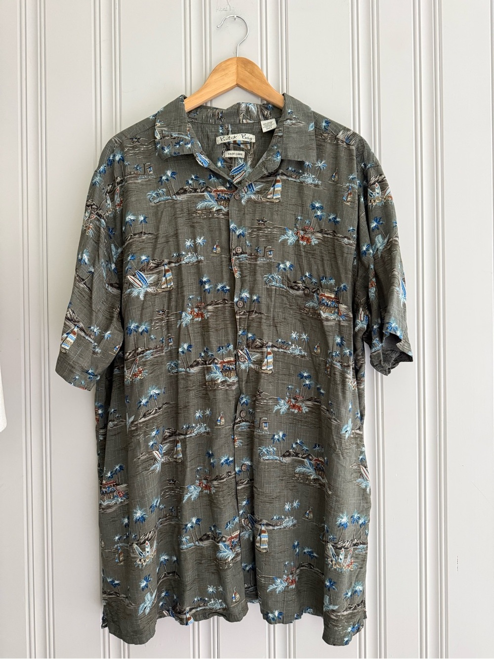 Men's Casual Button-Down Shirt - Olive with Tropical Print- Easy Care